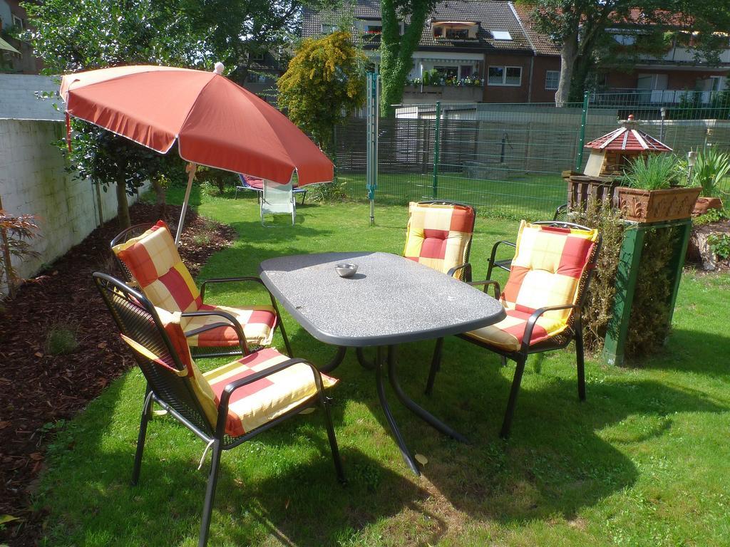 5X Balkon-Apartments Mit Kueche 40-65Qm Ruhrgebietferienwohnung Dobry-Fuchs Oberhausen  Bilik gambar